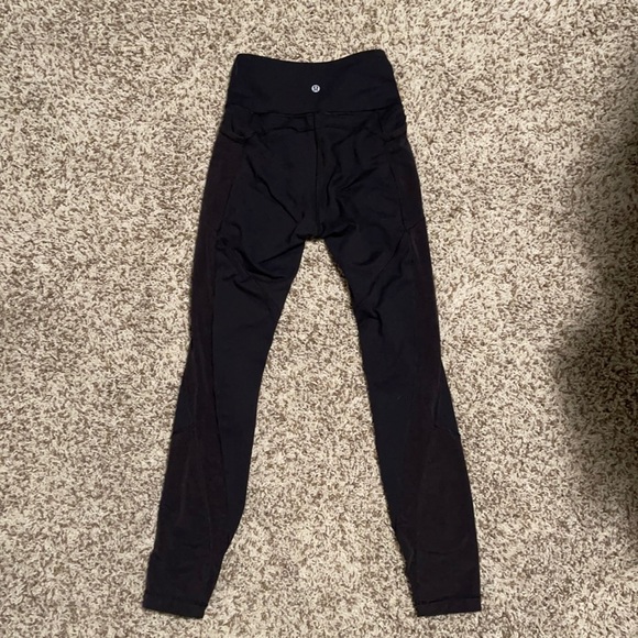 Black Lululemon leggings - Picture 1 of 3